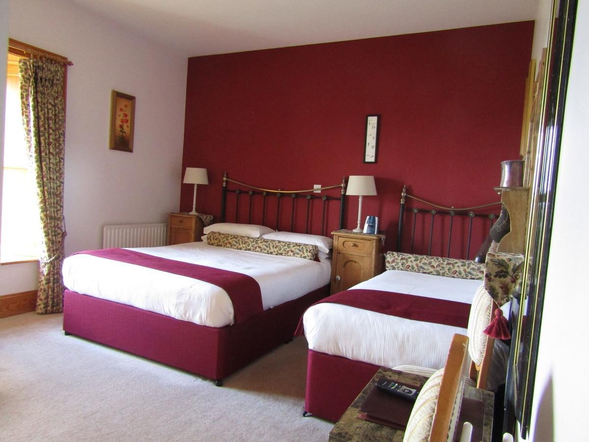 Berry Lodge Country House สแปนิชพอยท์ ภายนอก รูปภาพ
