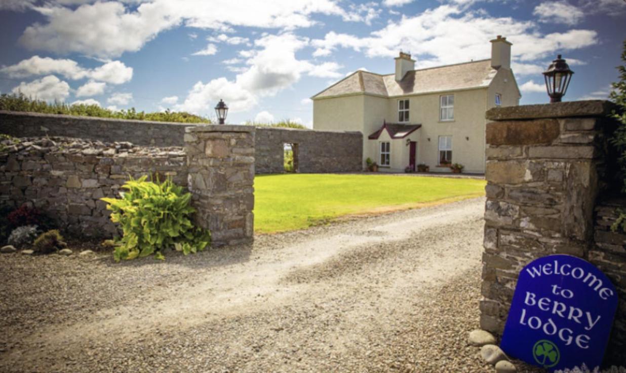 Berry Lodge Country House สแปนิชพอยท์ ภายนอก รูปภาพ